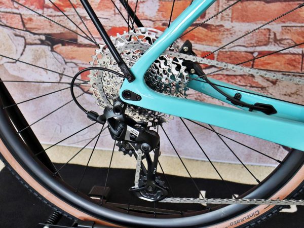 Bianchi E-Arcadex Tour Apex 18