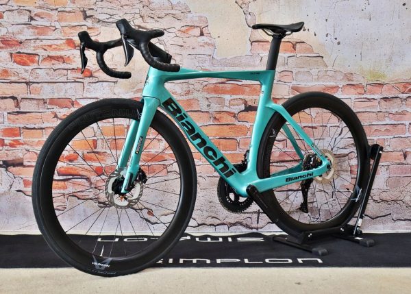 Bianchi E-Arcadex Tour Apex 6
