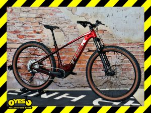 TREK Marlin+ 8 Fury Red/Lithium Fade 1