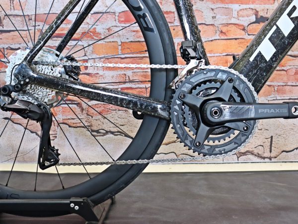 TREK Domane+ SLR 7 7