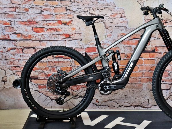 TREK Slash+ 9.9 X0 AXS T-Type 17