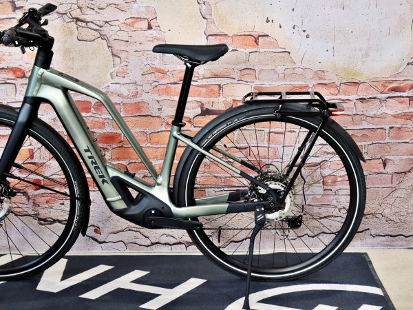 TREK FX+ 7 Midstep 11