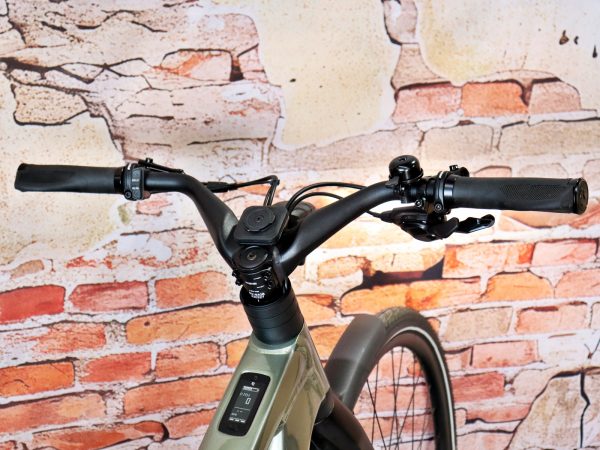 TREK FX+ 7 Midstep 18