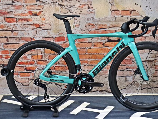 Bianchi Oltre Comp 105 Di2 12SP 18