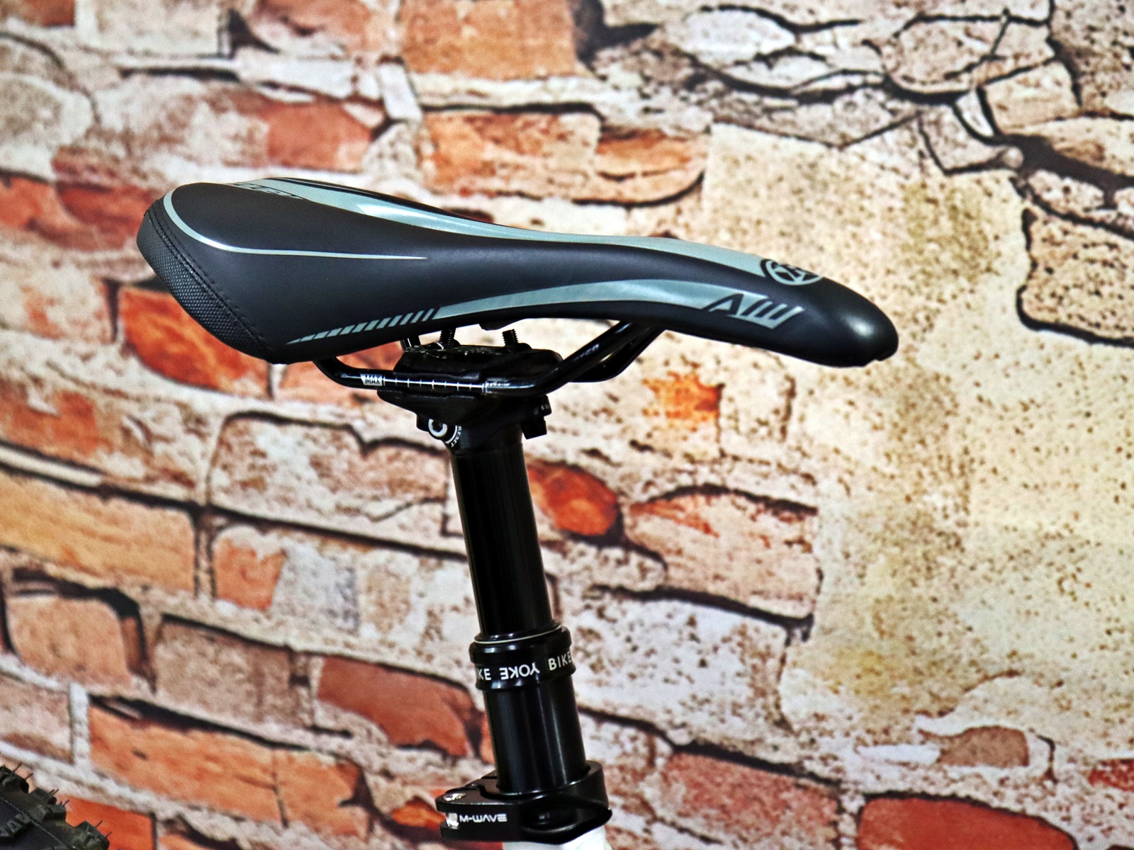 NOX HYBRID ALL-MTN 5.9 Core Sachs RS 6