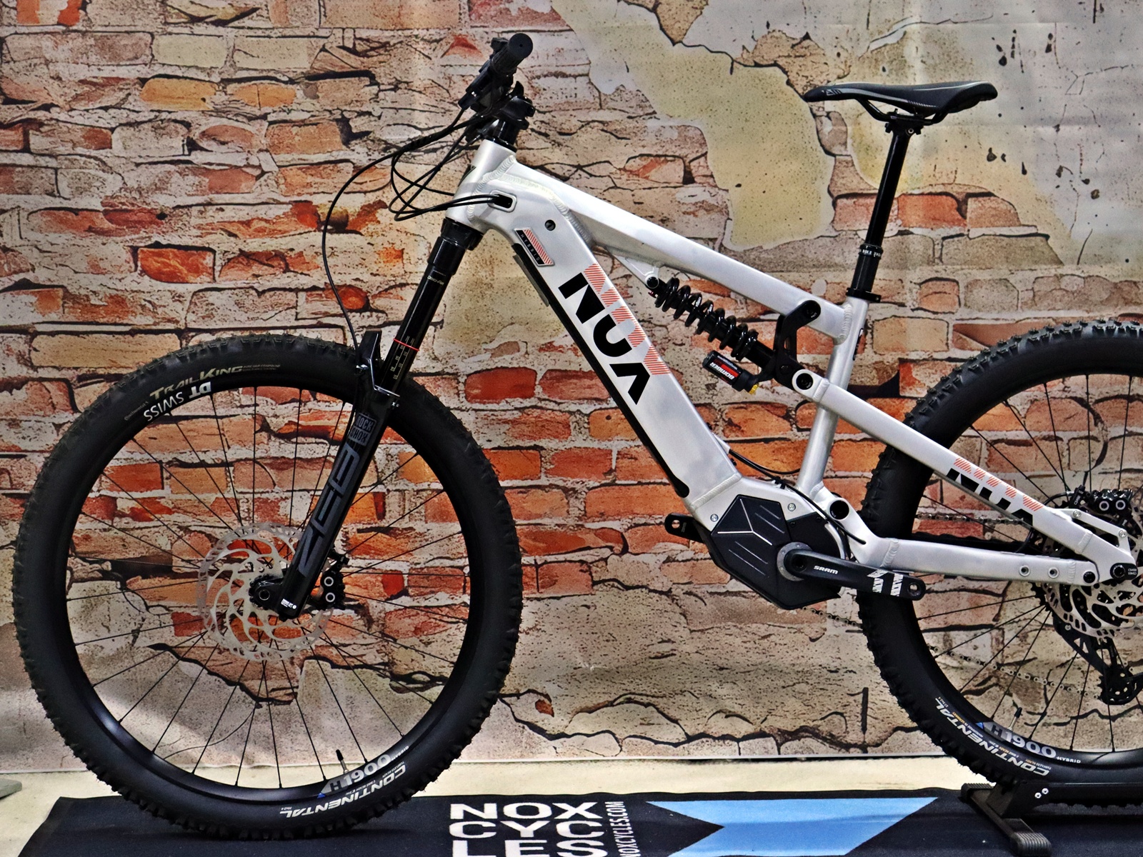 NOX Hybrid Enduro 7.1 Pro Sachs RS 12