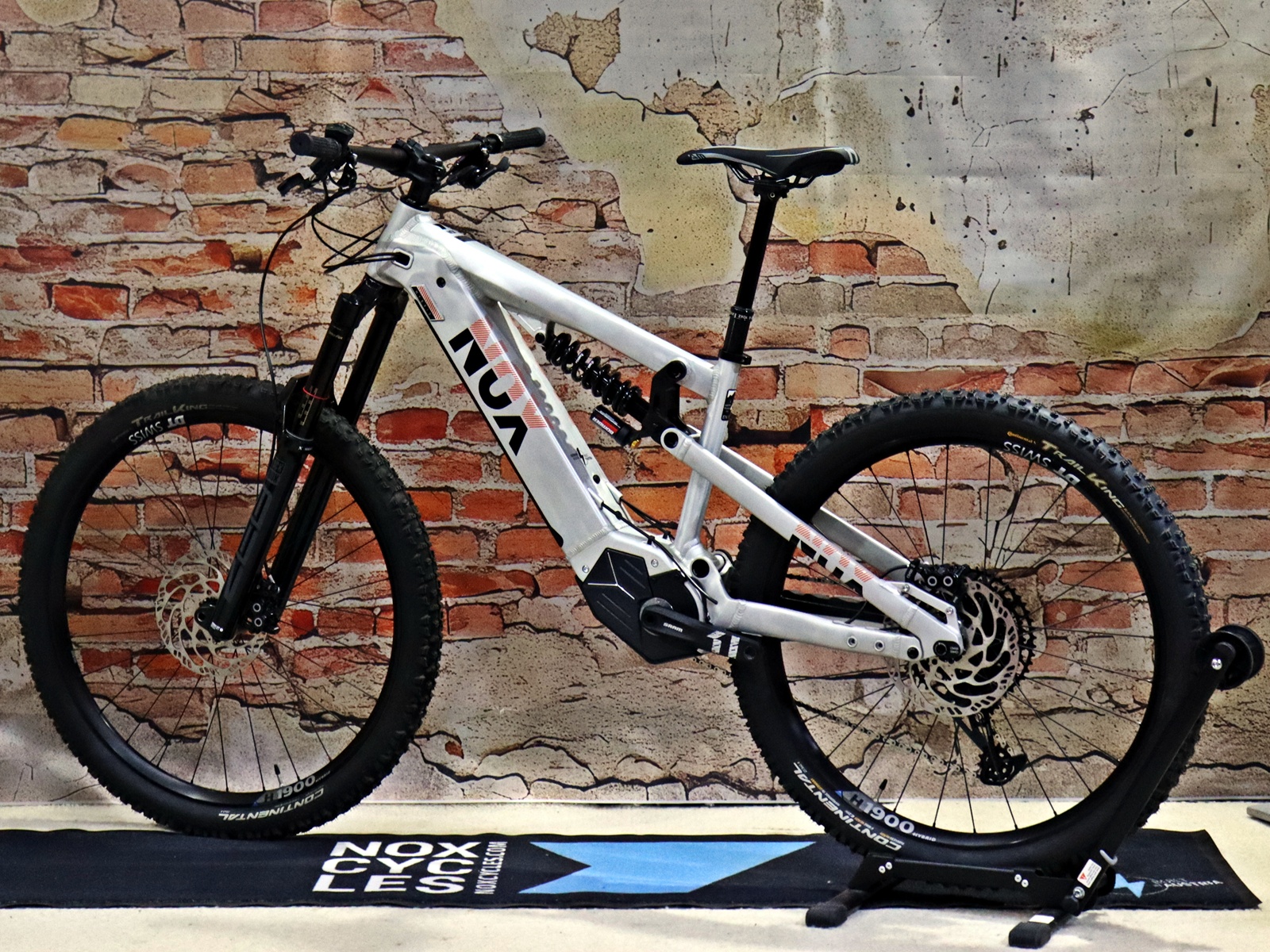 NOX Hybrid Enduro 7.1 Pro Sachs RS 18