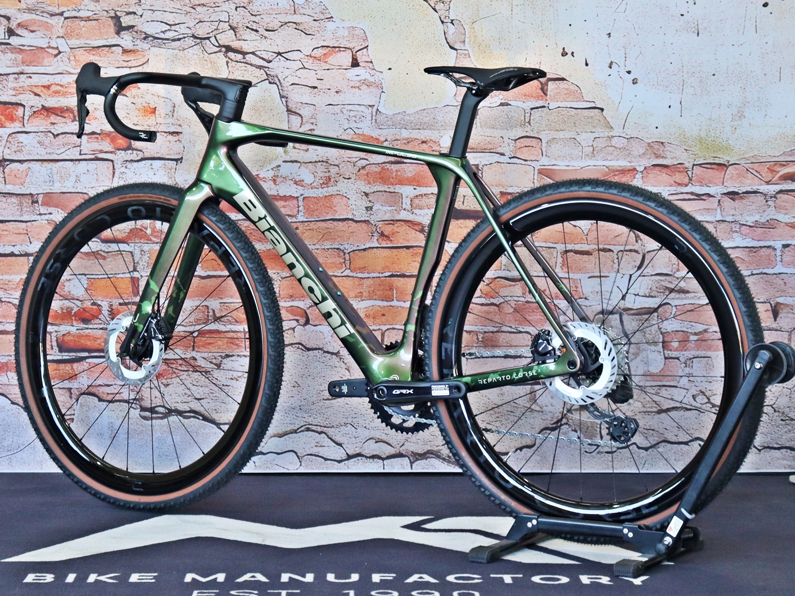 Bianchi Impulso RC GRX 825 Di2 2x12sp Raudibotn Camo / Sand – Bild 8