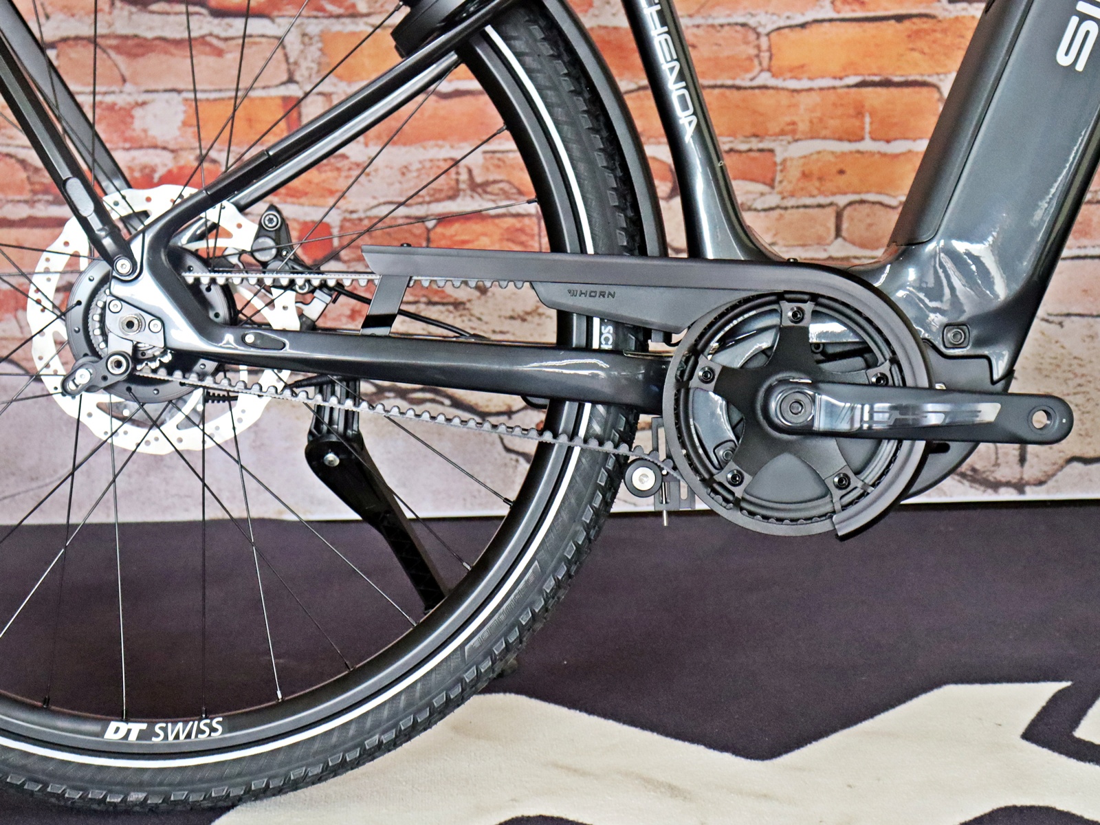 Simplo Chenoa E Low Premium+ Rohloff E14 2.0 Graphite Grey (Glossy) / Silver Grey (Glossy) – Bild 11