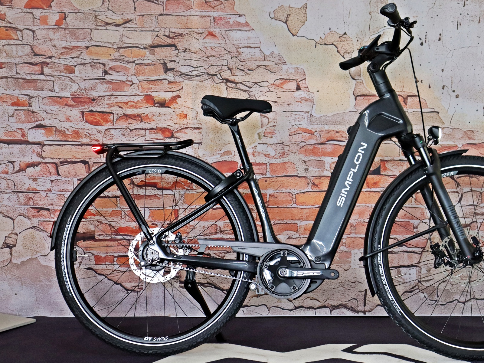 Simplo Chenoa E Low Premium+ Rohloff E14 2.0 Graphite Grey (Glossy) / Silver Grey (Glossy) – Bild 14