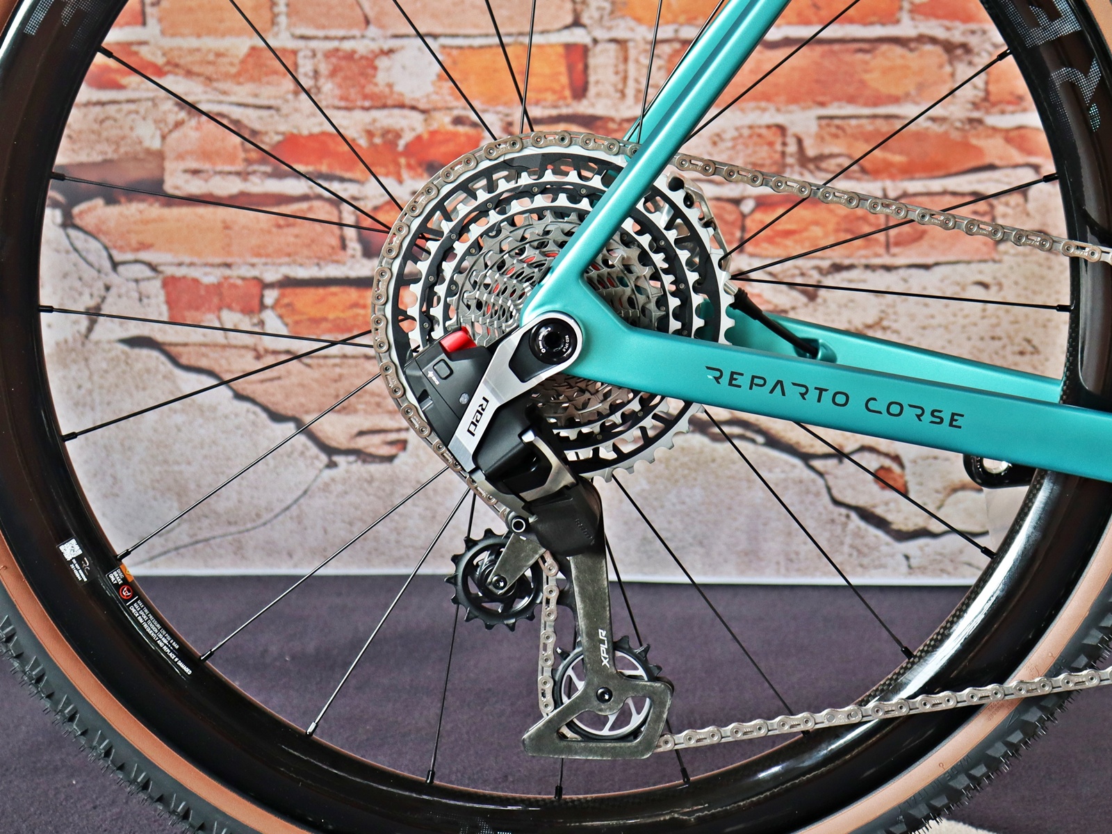Bianchi Impulso RC SRAM RED XPLR AXS 1x13 – Bild 10
