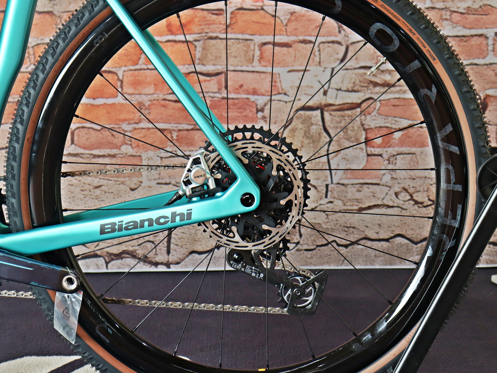 Bianchi Impulso RC SRAM RED XPLR AXS 1x13 – Bild 16